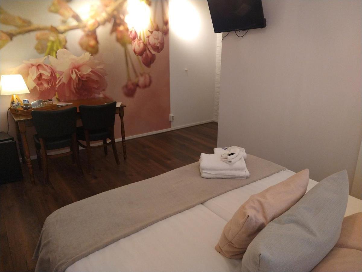 B&B-Hotel De Joremeinshoeve Kaatsheuvel Kültér fotó