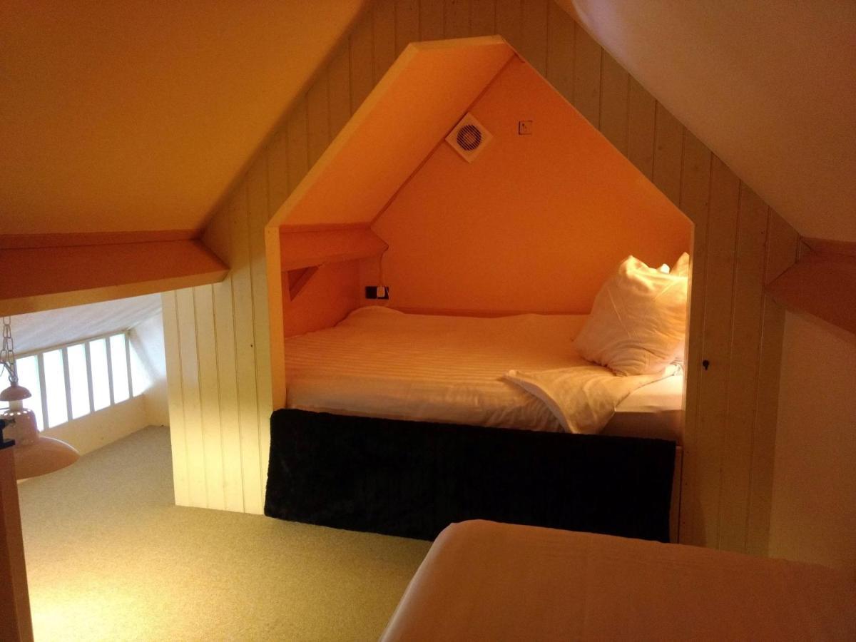 B&B-Hotel De Joremeinshoeve Kaatsheuvel Kültér fotó