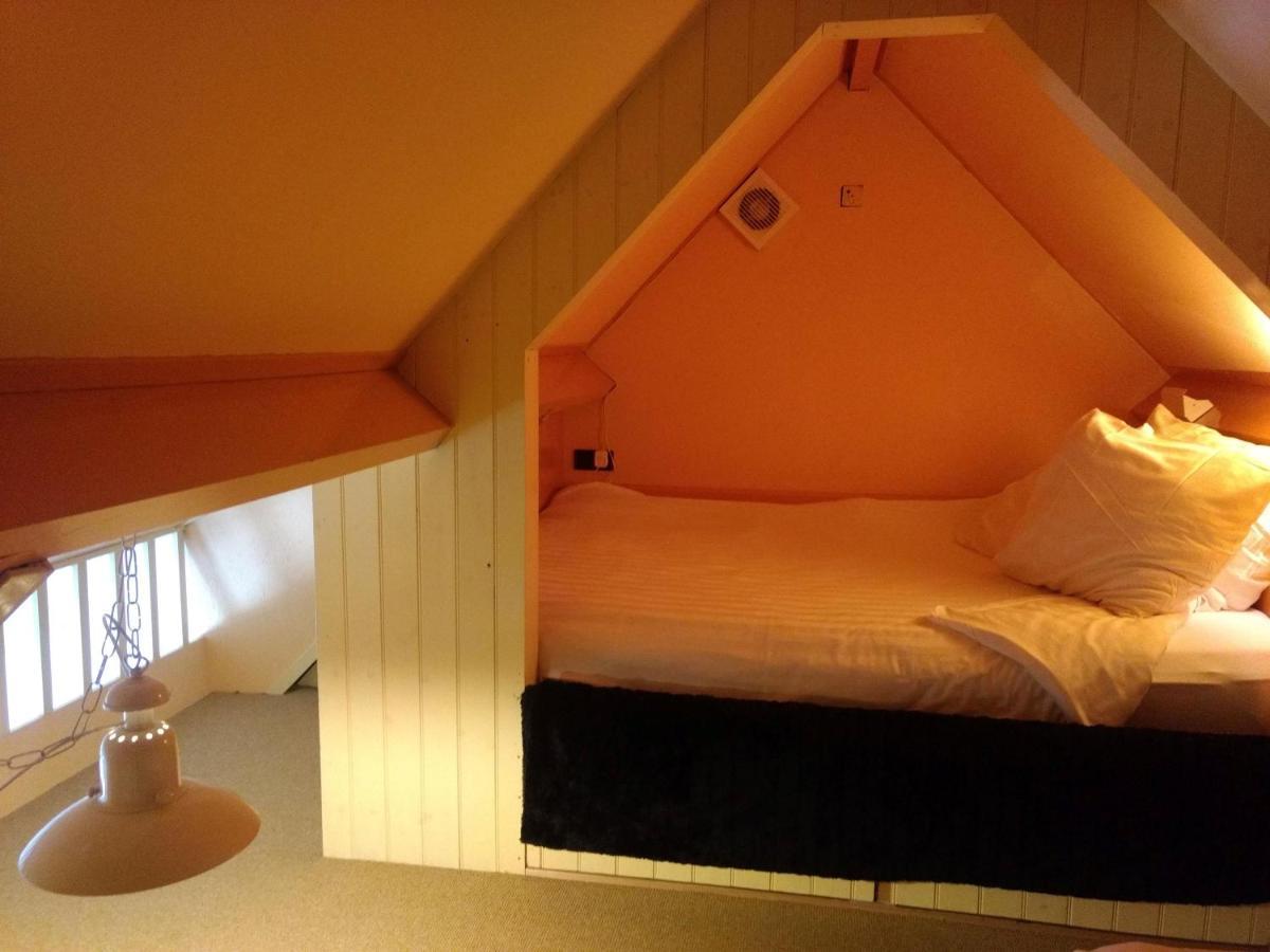 B&B-Hotel De Joremeinshoeve Kaatsheuvel Kültér fotó